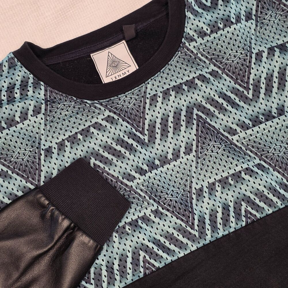 TXNMY Geometric Crewneck Sweatshirt Mens Medium Black Teal Aztec Faux Leather M
